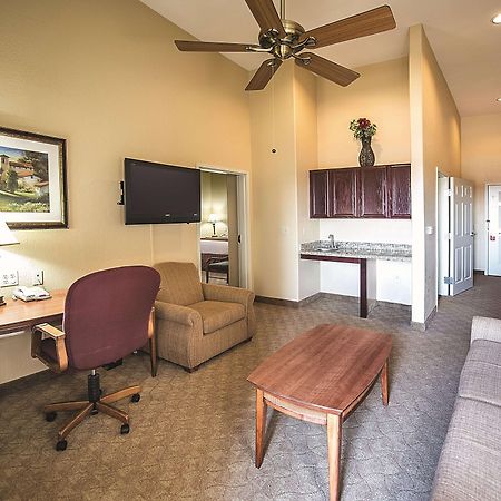 La Quinta By Wyndham Marble Falls Exterior foto