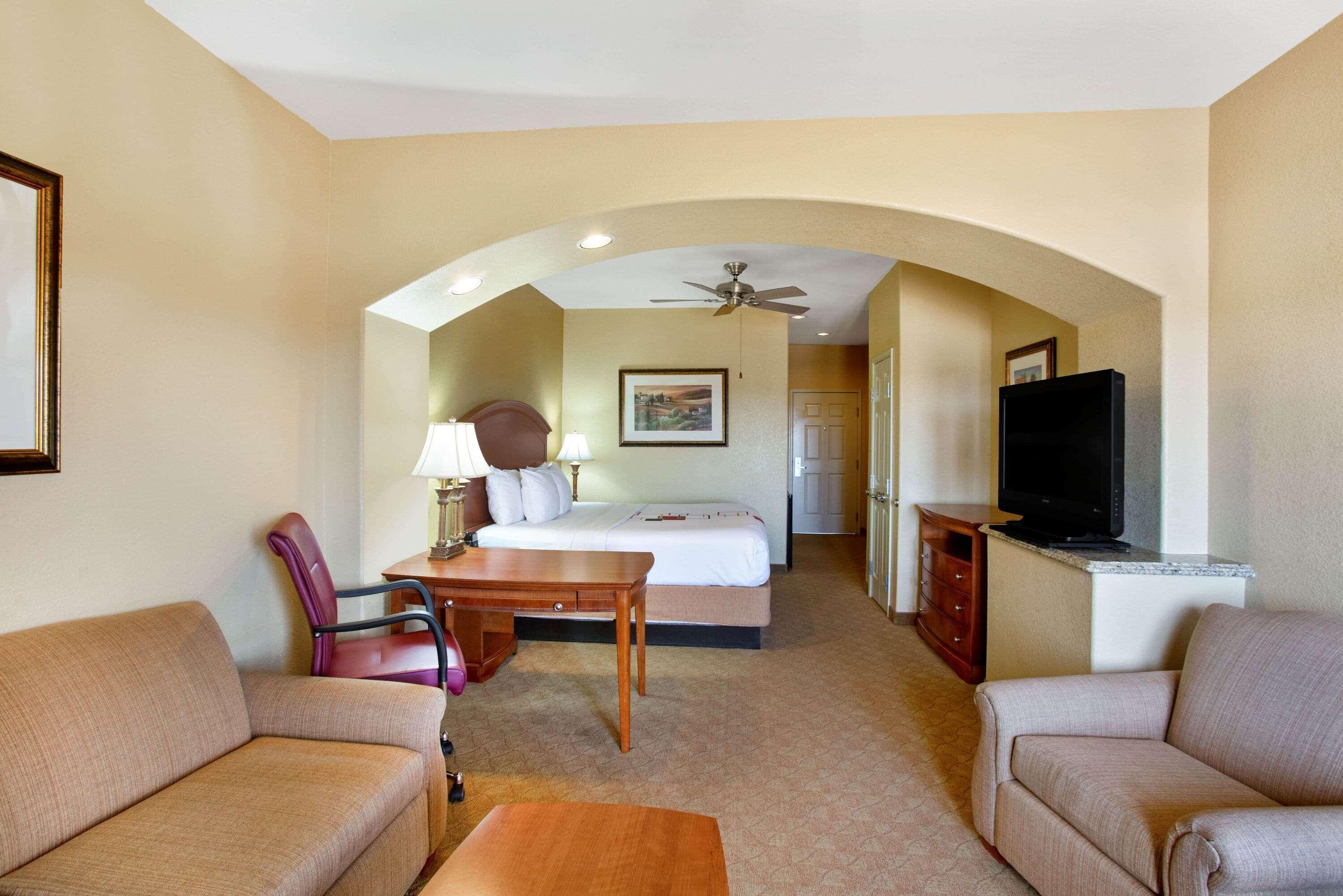 La Quinta By Wyndham Marble Falls Exterior foto