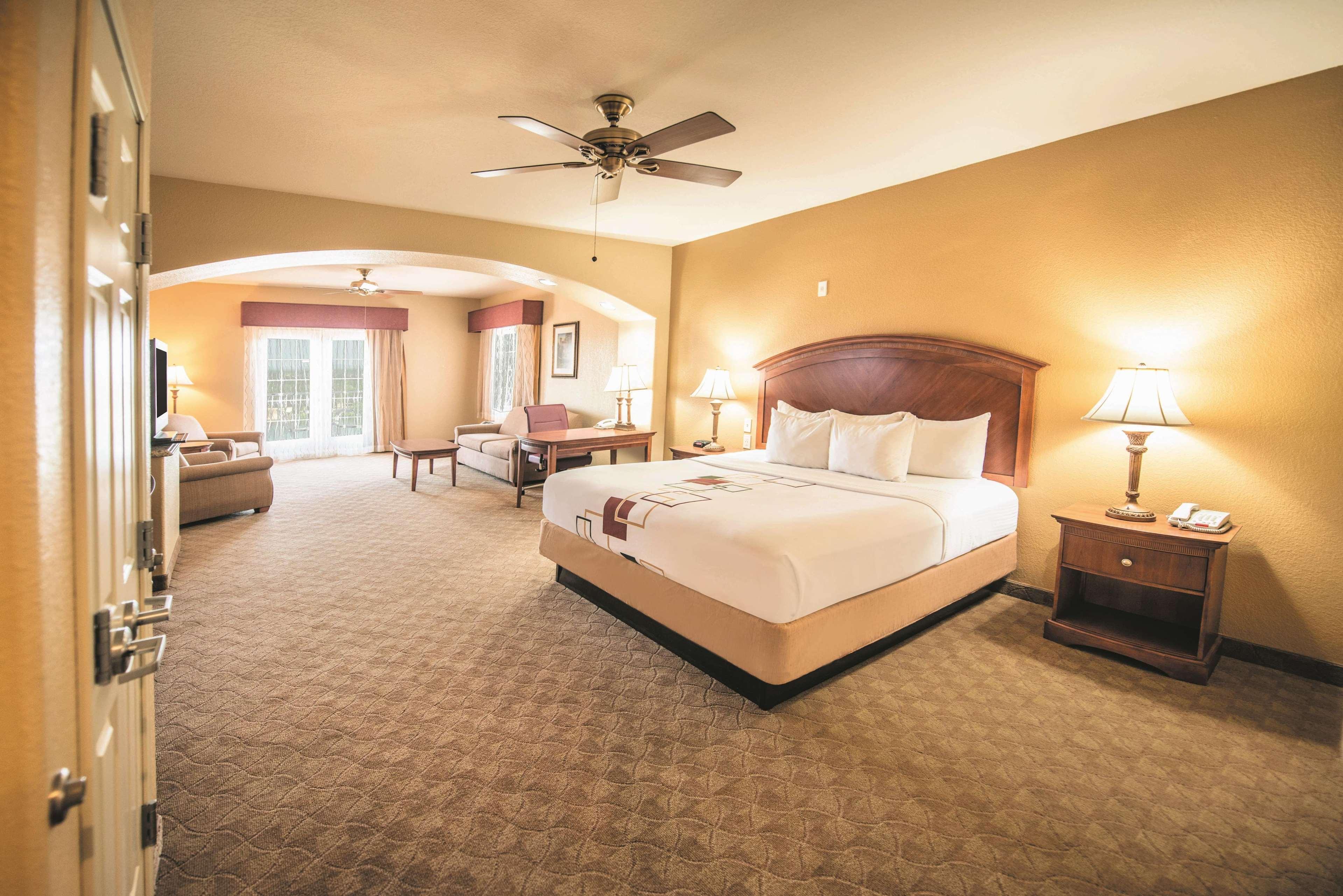 La Quinta By Wyndham Marble Falls Exterior foto