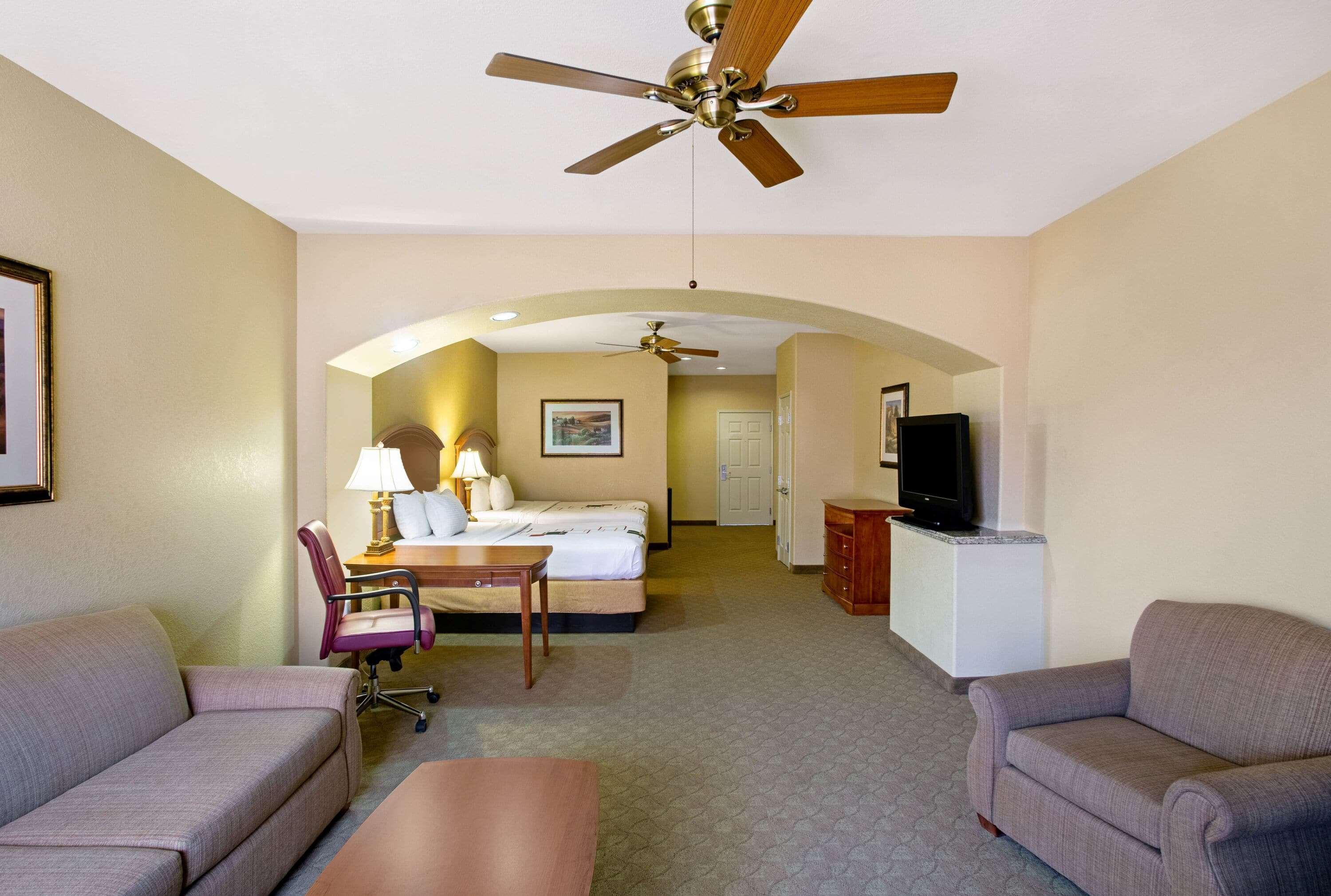 La Quinta By Wyndham Marble Falls Exterior foto