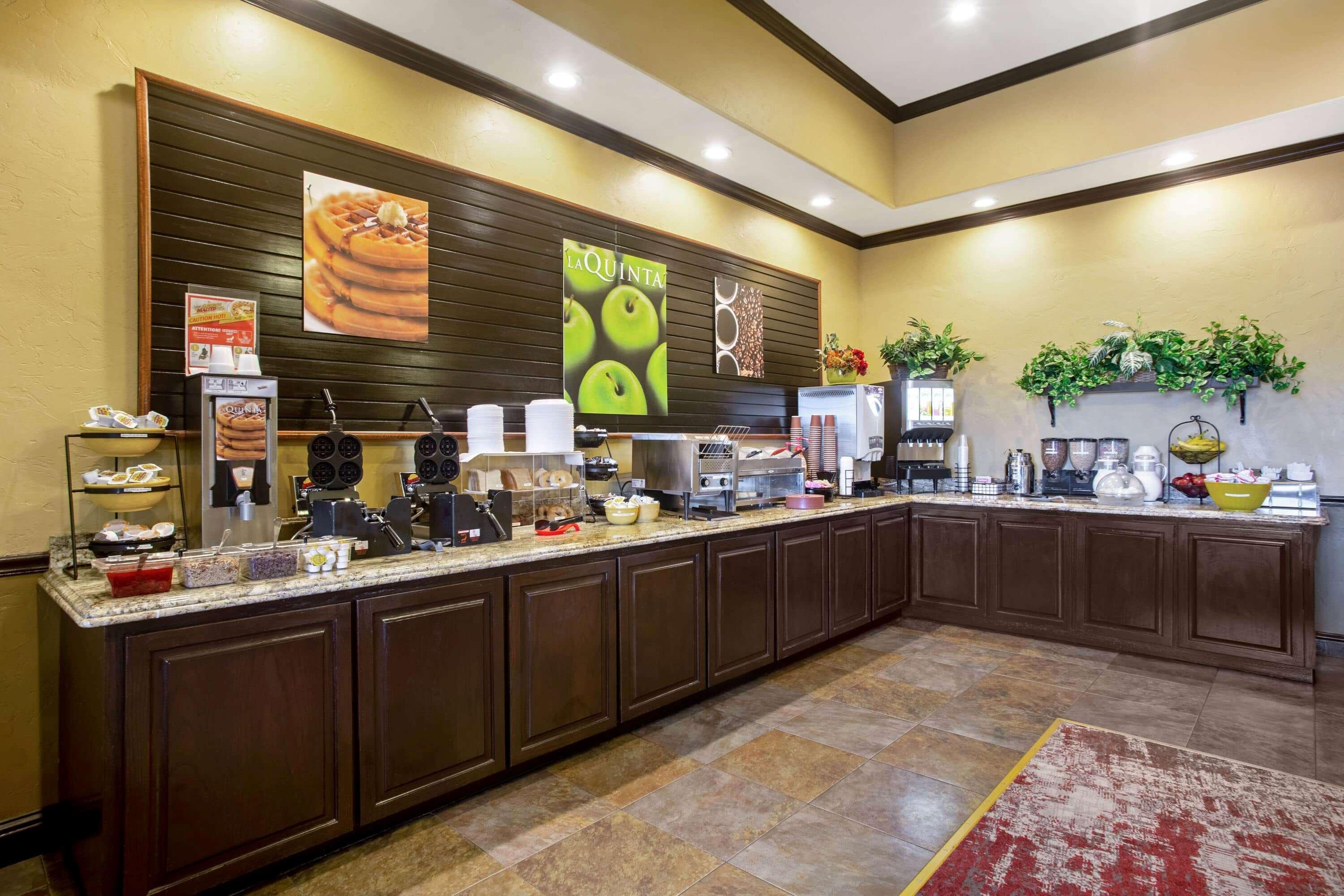 La Quinta By Wyndham Marble Falls Exterior foto