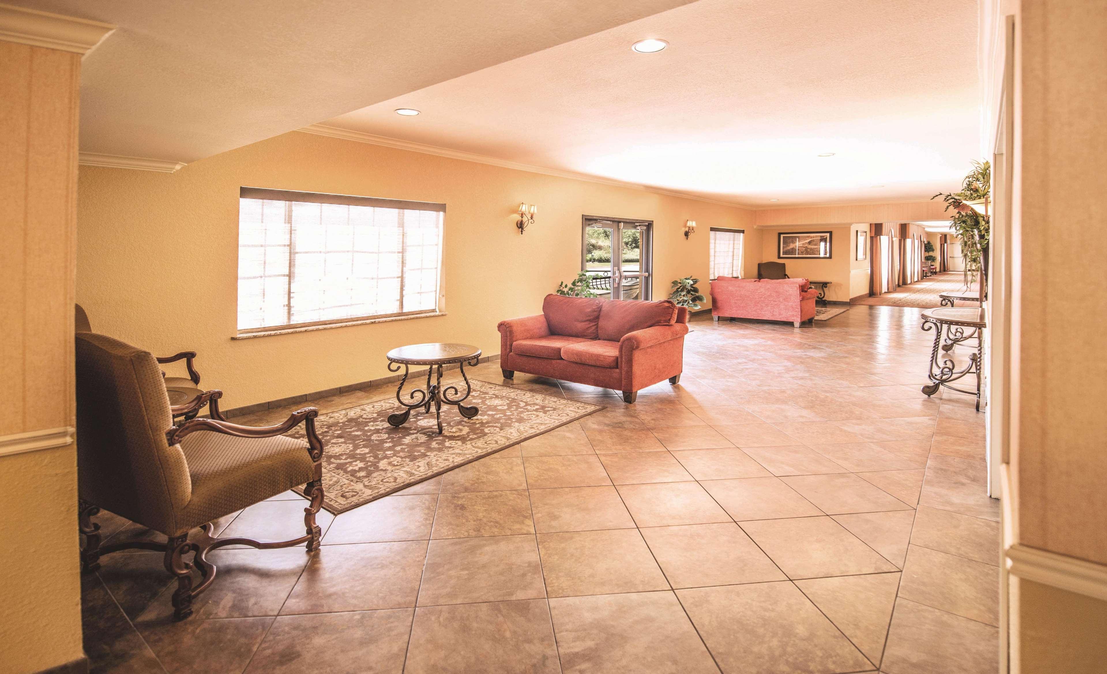 La Quinta By Wyndham Marble Falls Exterior foto